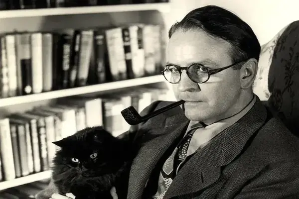 Featured image for Raymond Chandler